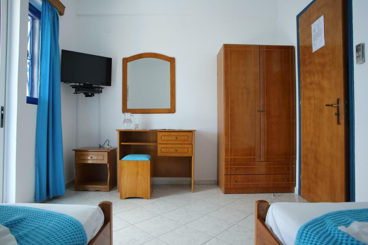 Theocharis Bros - Studios Apartments Ayios Nikitas Bagian luar foto