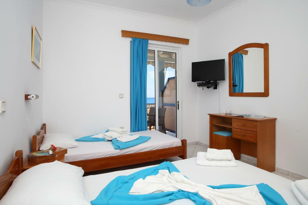 Theocharis Bros - Studios Apartments Ayios Nikitas Bagian luar foto